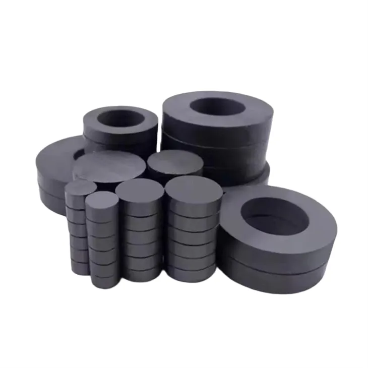 جولة المغناطيس الفريت