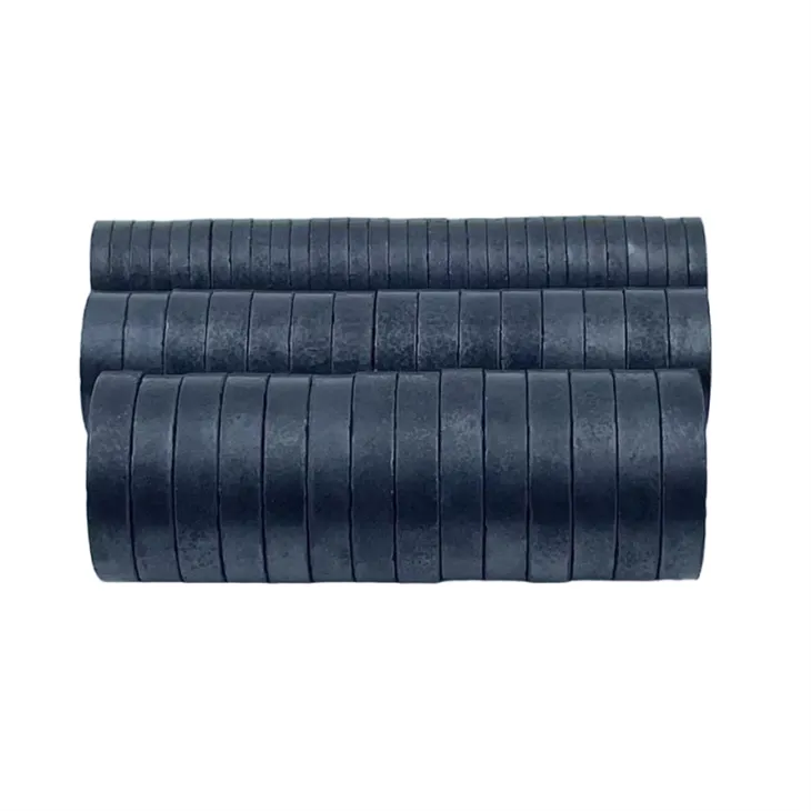 مغناطيس الفريت القوي